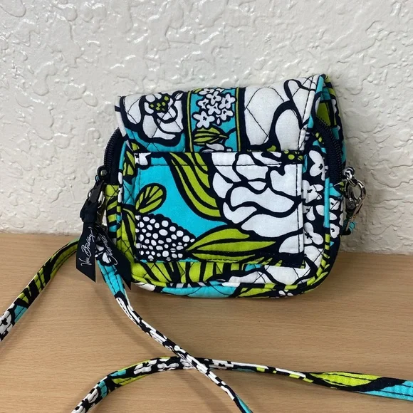 Vera Bradley crossbody small purse - Picture 4 of 12